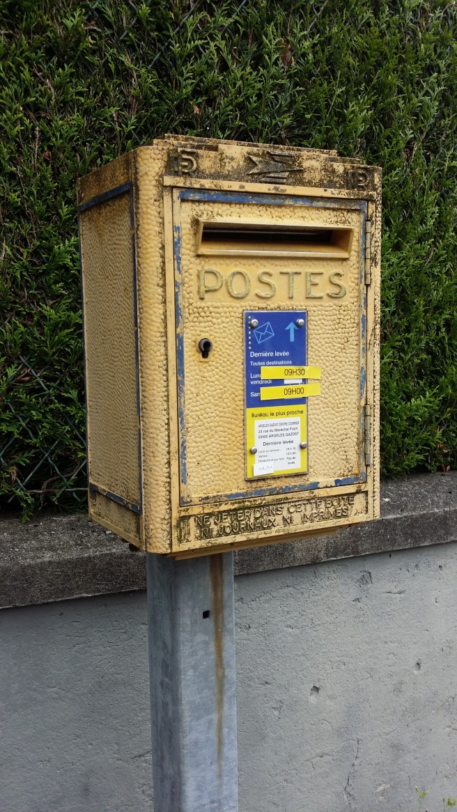 french postbox